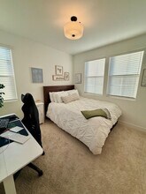 178 Earthwood Ln in San Luis Obispo, CA - Building Photo - Building Photo