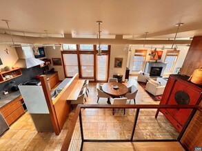 200 Douglas Ave, Unit 3B in Charlottesville, VA - Building Photo - Building Photo