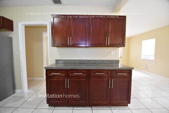 16049 NE 9th Ct in North Miami Beach, FL - Building Photo - Building Photo