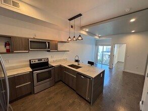 2028 E Fletcher St in Philadelphia, PA - Building Photo - Building Photo
