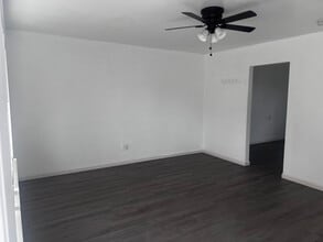 445 S 2nd St in Chowchilla, CA - Building Photo - Building Photo