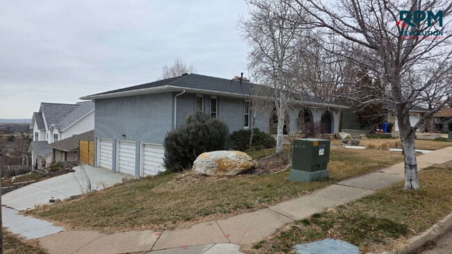 816 Mountain Side Dr in Farmington, UT - Building Photo - Building Photo