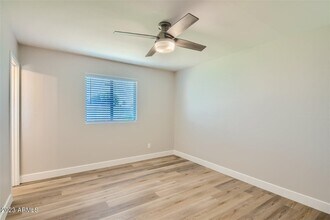 8356 E Palm Ln in Scottsdale, AZ - Building Photo - Building Photo