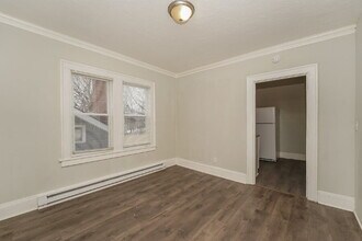 2174 W 103rd St-Unit -5 in Cleveland, OH - Building Photo - Building Photo