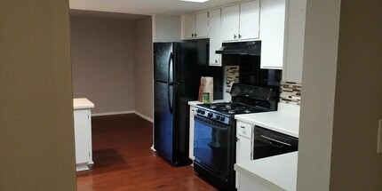 2211 Surrey Ct SE, Unit 2211 in Marietta, GA - Building Photo - Building Photo