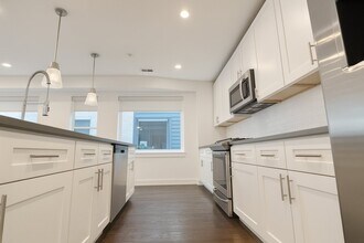 1022 S 2nd St in Philadelphia, PA - Building Photo - Building Photo