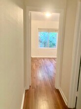 430 S Oakhurst Dr in Beverly Hills, CA - Foto de edificio - Building Photo