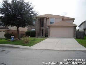 4223 Whitney Green Dr in San Antonio, TX - Building Photo - Building Photo