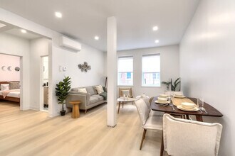 2080 Av. Lincoln in Montréal, QC - Building Photo - Building Photo