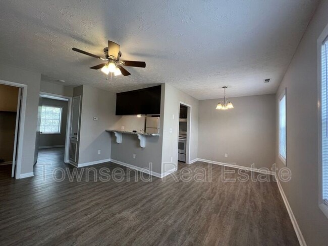 1429B Ireland Dr in Fayetteville, NC - Building Photo - Building Photo
