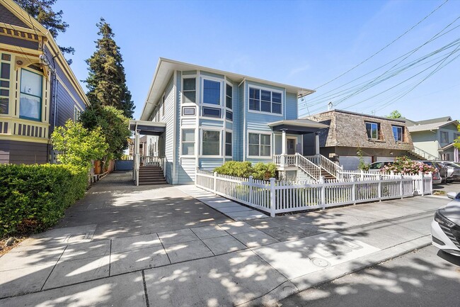 2026 San Antonio Ave in Alameda, CA - Building Photo - Building Photo