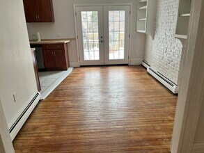 301 Hudson Ave, Unit 1 in Albany, NY - Foto de edificio - Building Photo