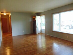 5333 Bluffton Rd in Fort Wayne, IN - Building Photo - Building Photo