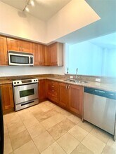 1745 E Hallandale Beach Blvd, Unit 2404 W in Hallandale Beach, FL - Building Photo - Building Photo