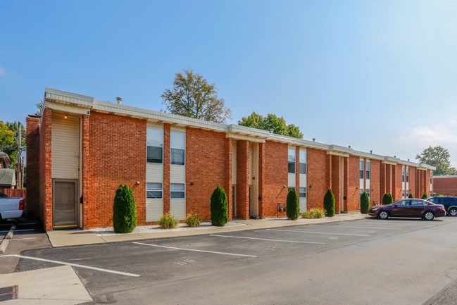 Patterson House Apartments and Townhomes in Dayton, OH - Foto de edificio - Building Photo