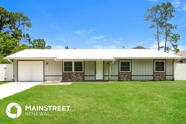 property at 995 Armstrong Rd SE