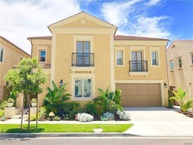 52 Stanza in Irvine, CA - Building Photo