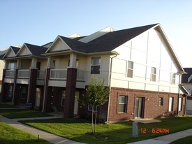 Murphy Road Town Homes Apartments