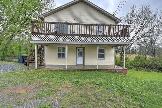 property at 635 S McKee St