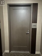 320 Tweedsmuir Ave in Toronto, ON - Building Photo - Building Photo