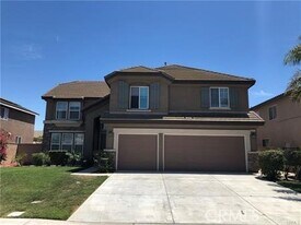 14275 English Setter St in Corona, CA - Building Photo