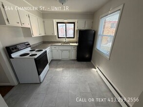 544 Chandler St in Worcester, MA - Building Photo - Building Photo