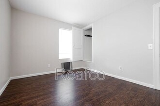 47 W Moler St in Columbus, OH - Building Photo - Building Photo