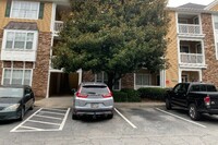 Bentley Place in Tucker, GA - Foto de edificio - Building Photo