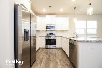 423 Stonefence Dr in Greenville, SC - Building Photo - Building Photo