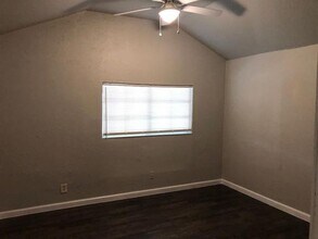 3343 Topeka Ave in Dallas, TX - Building Photo - Building Photo