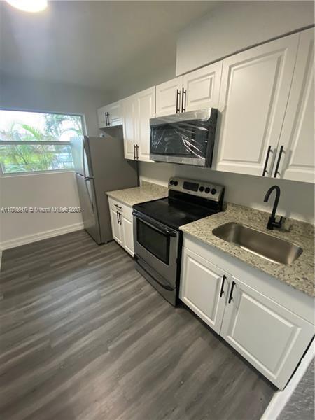 1601 S 57th Ave in Hollywood, FL - Building Photo - Building Photo