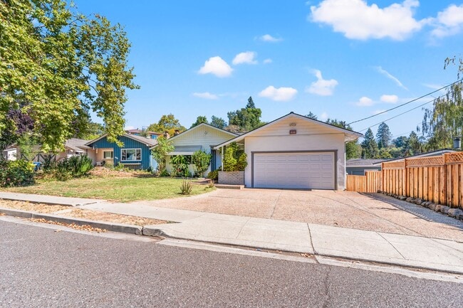 18426 Joseph Dr in Castro Valley, CA - Building Photo - Building Photo