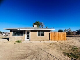 26422 Community Blvd in Barstow, CA - Building Photo