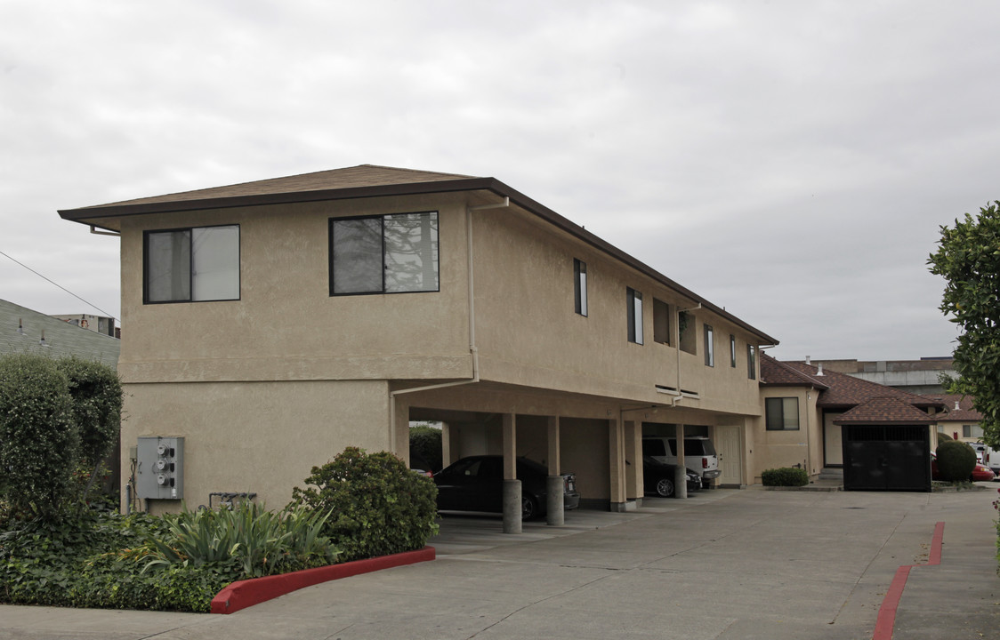 907 Elgin St in San Lorenzo, CA - Building Photo