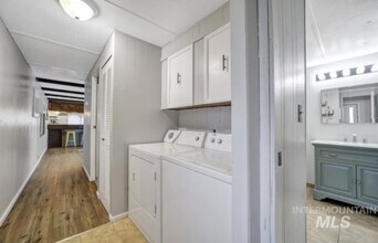 337 2nd Ave W in Jerome, ID - Building Photo - Building Photo