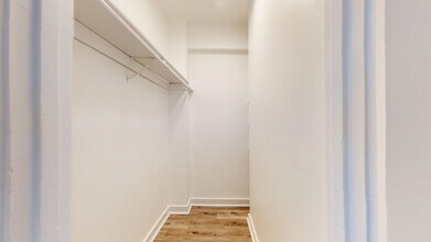 1049 Post St in San Francisco, CA - Building Photo - Building Photo