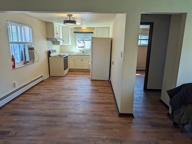 708 Paul St, Unit 2 in Carnegie, PA - Building Photo - Building Photo