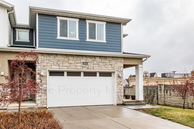 property at 12509 S Shadow Bnd Ln