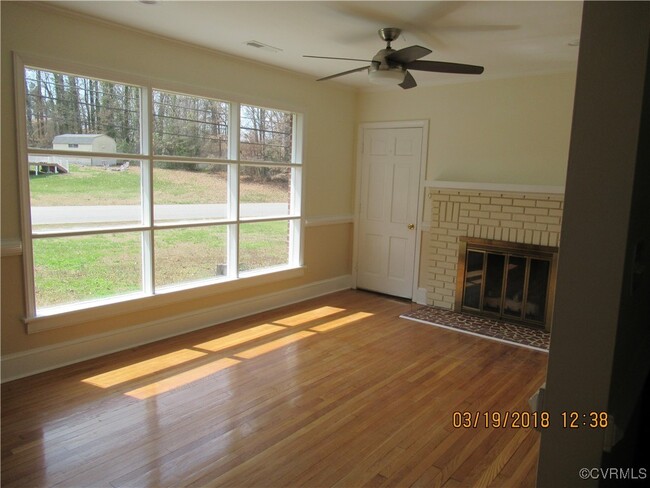 95 Sherwood Dr in Colonial Heights, VA - Building Photo - Building Photo