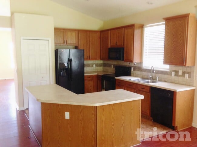 2233 Sand Arbor Cir in Orlando, FL - Building Photo - Building Photo