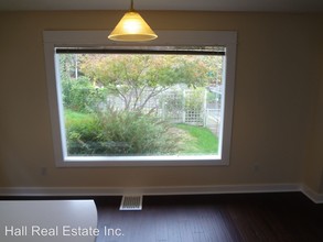 6219 SW 21st Ave in Portland, OR - Building Photo - Building Photo
