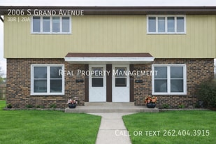 2006 S Grand Ave in Waukesha, WI - Building Photo