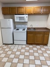 Beartown Flats in Springfield, MO - Building Photo - Interior Photo