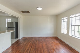 1308 Mesquite St in Big Spring, TX - Building Photo - Building Photo