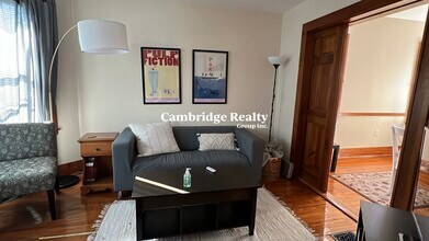 53 Porter Rd, Unit T in Cambridge, MA - Building Photo - Building Photo