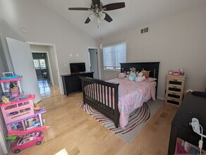 34A Nesaquake Ave in Port Washington, NY - Building Photo - Building Photo