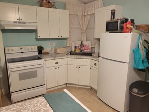 1 Nicholson Dr in Goldenrod, FL - Building Photo - Building Photo