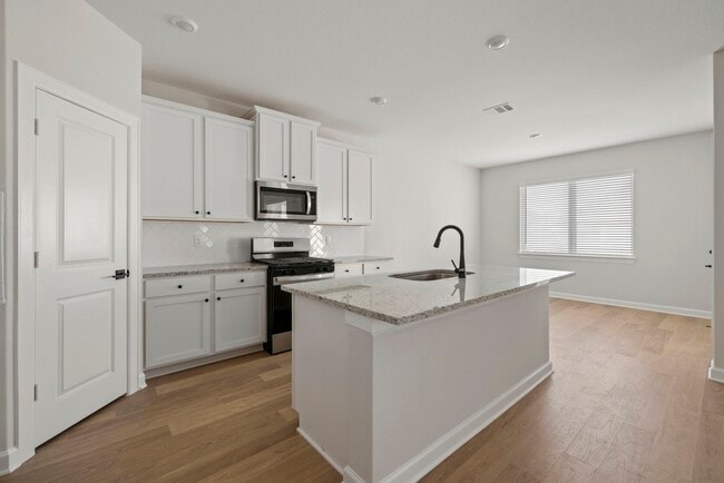 3129 Banyan Dr in Santa Fe, TX - Building Photo - Building Photo