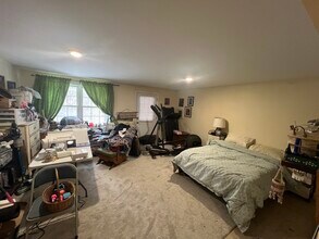 7 Pleasant Woods, Unit 102 in Cambridge, VT - Building Photo - Building Photo