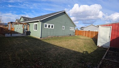 2101 N Mariah in Post Falls, ID - Building Photo - Building Photo
